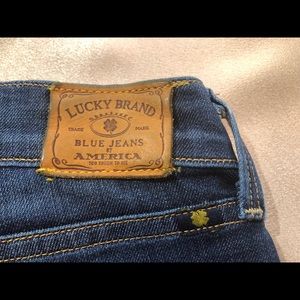 NWOT Women’s LUCKY BRAND SOFIA STRAIGHT LEG blue jeans Size 8